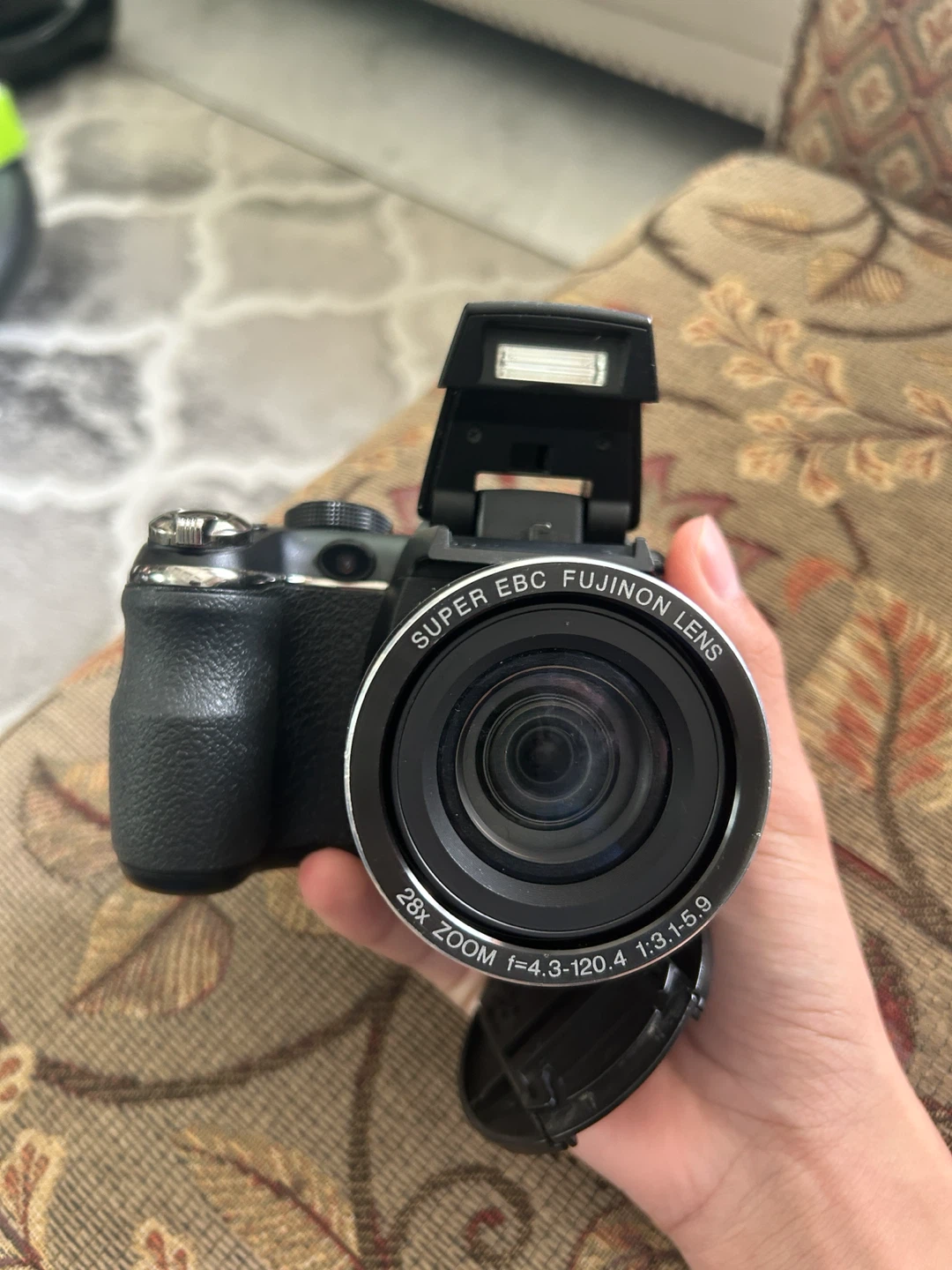 Fujifilm finepix s3400 - photo 2