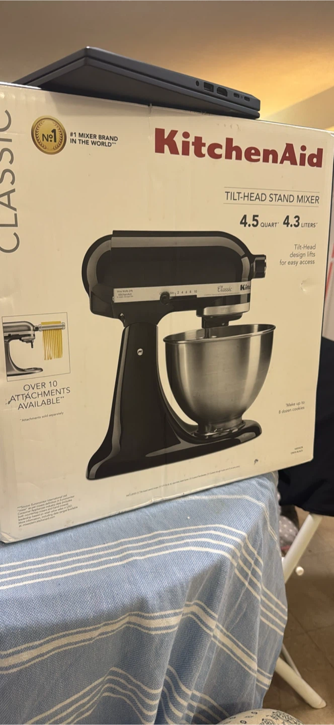 KitchenAid Classic Tilt-Head Stand Mixer - Black