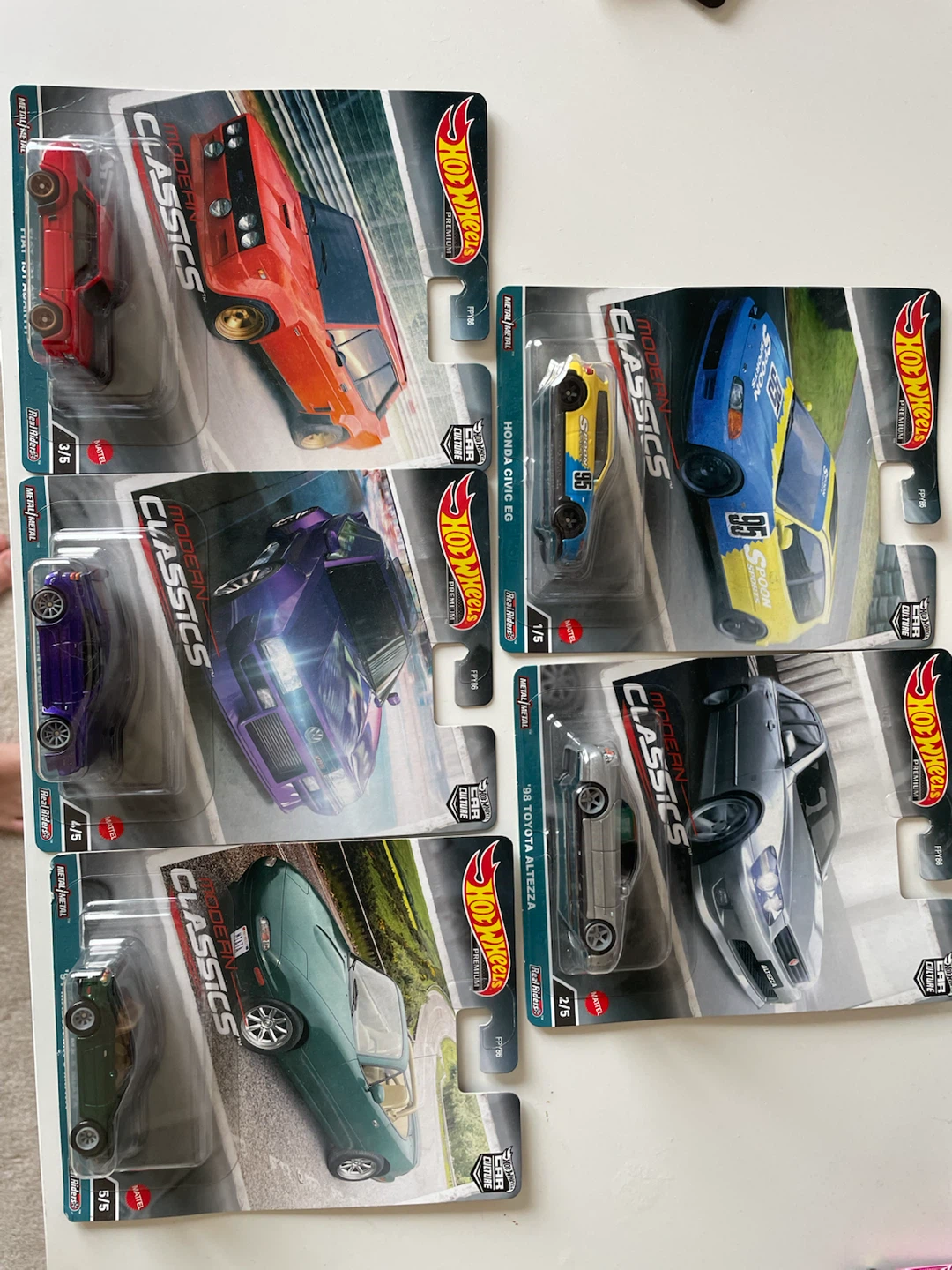 Modern classics 5 car set