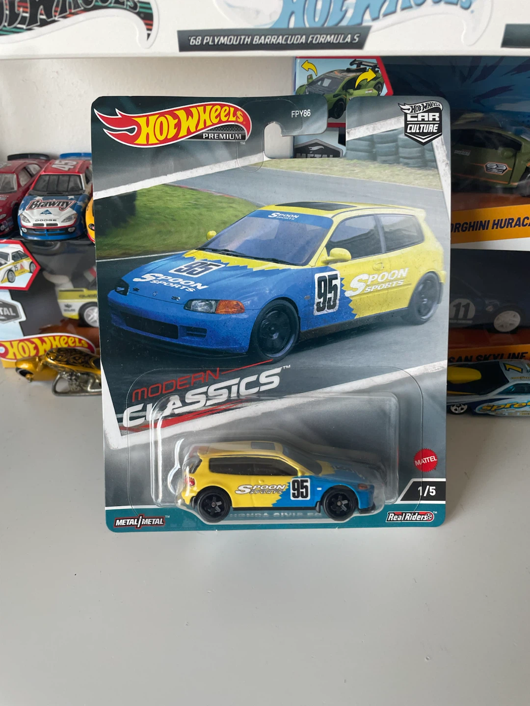 Modern classics 5 car set - photo 2