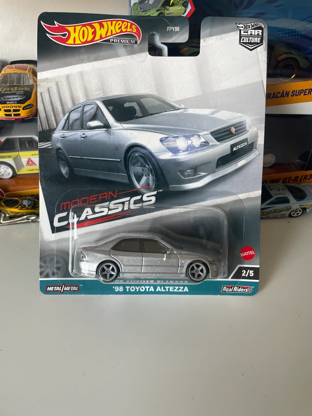 Modern classics 5 car set - photo 3