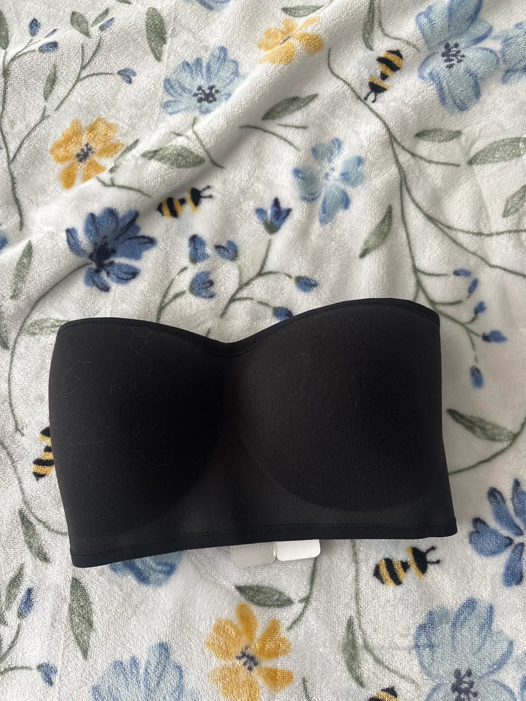 Black Strapless Bra brand new