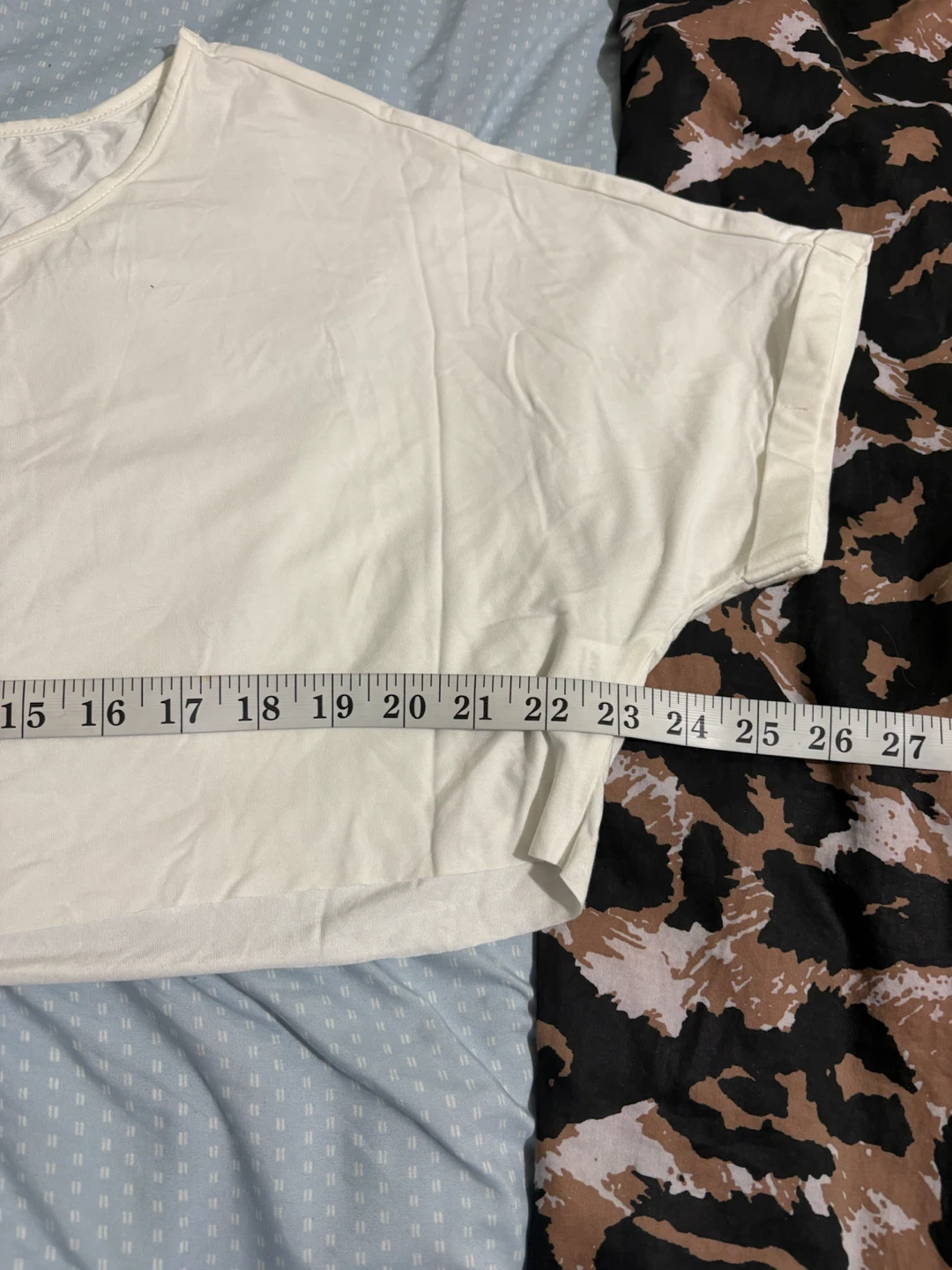 SHEIN White T-Shirt - photo 5