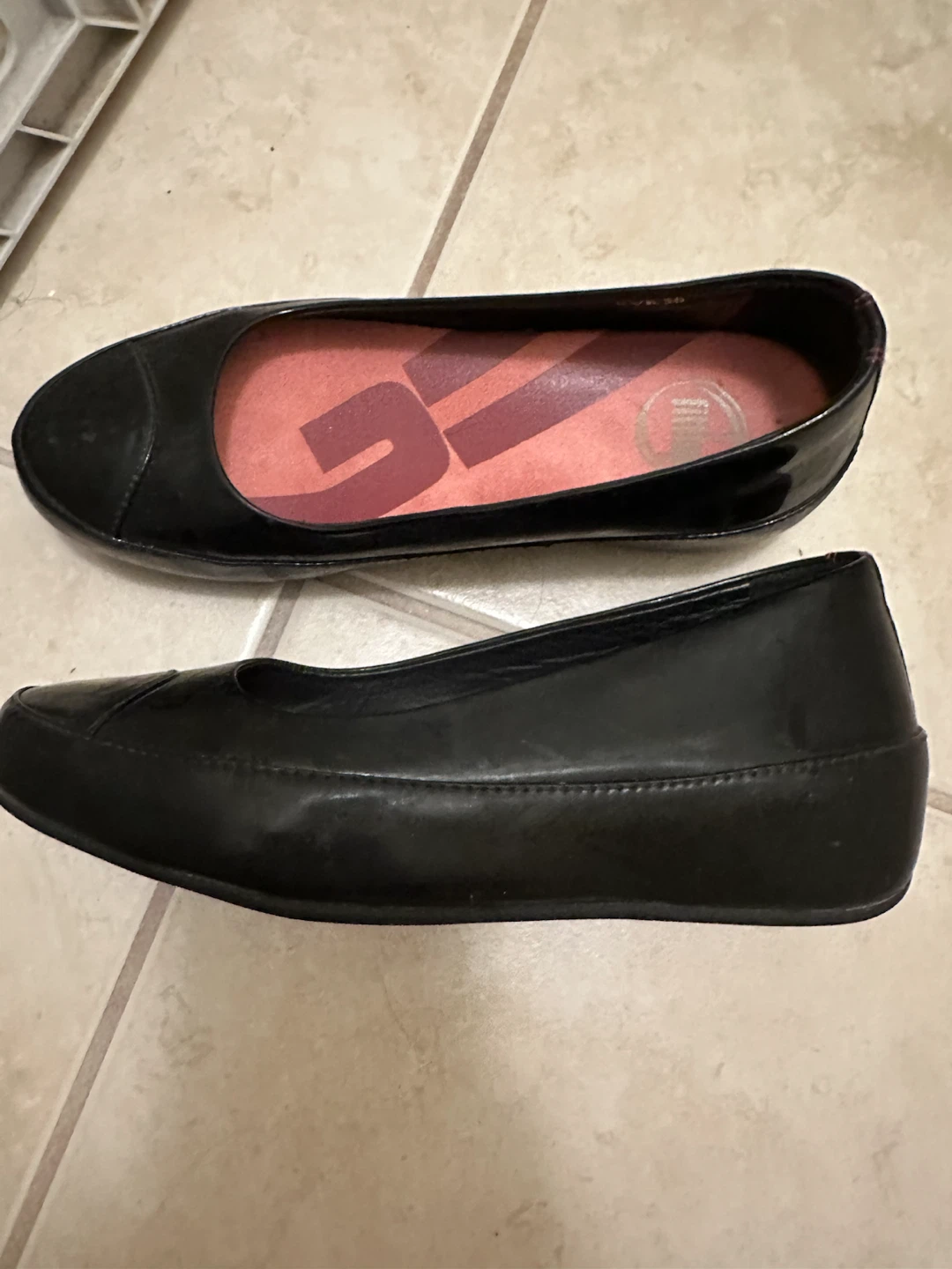 FitFlop Black Ballet Flats - photo 3