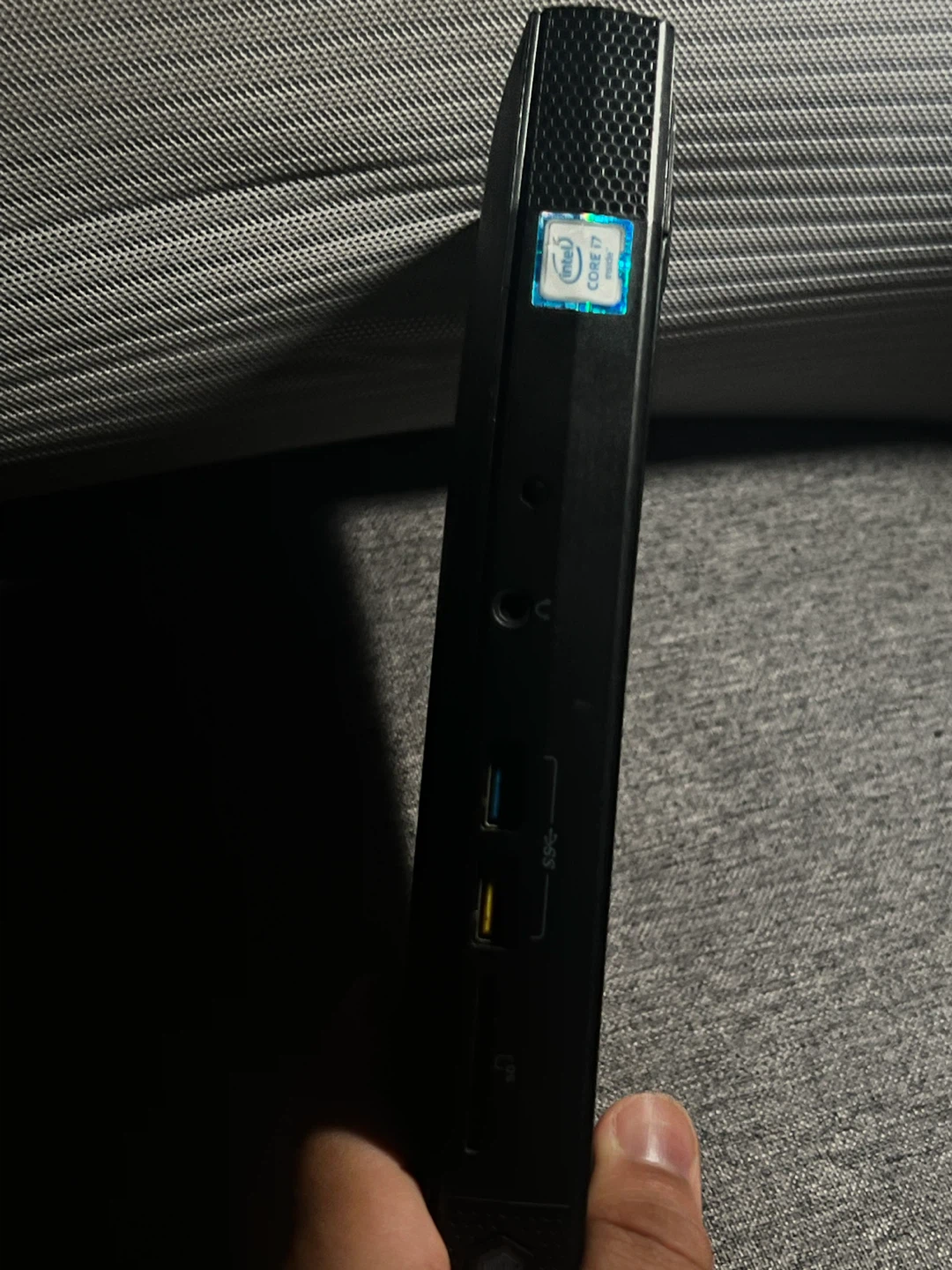 Mini pc Intel NUC 6 Skull Canyon (modelo NUC6i7KYK), - photo 3