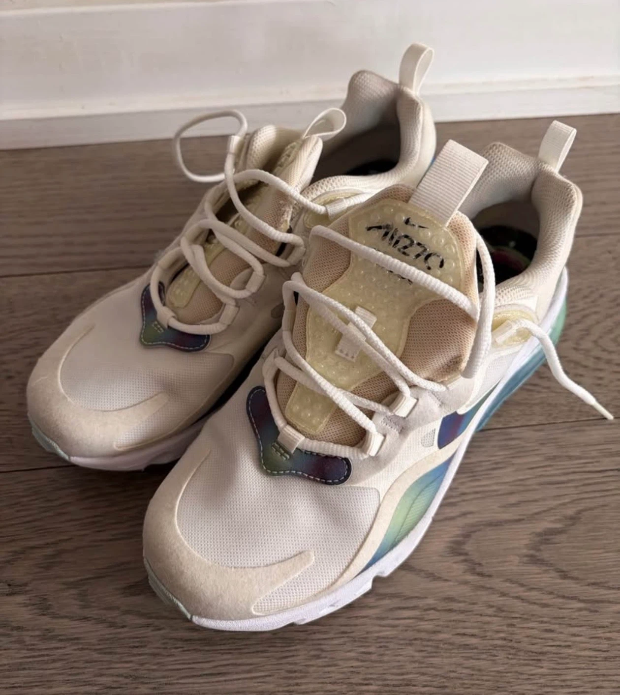 Nike Air Max 270 Women's Shoes