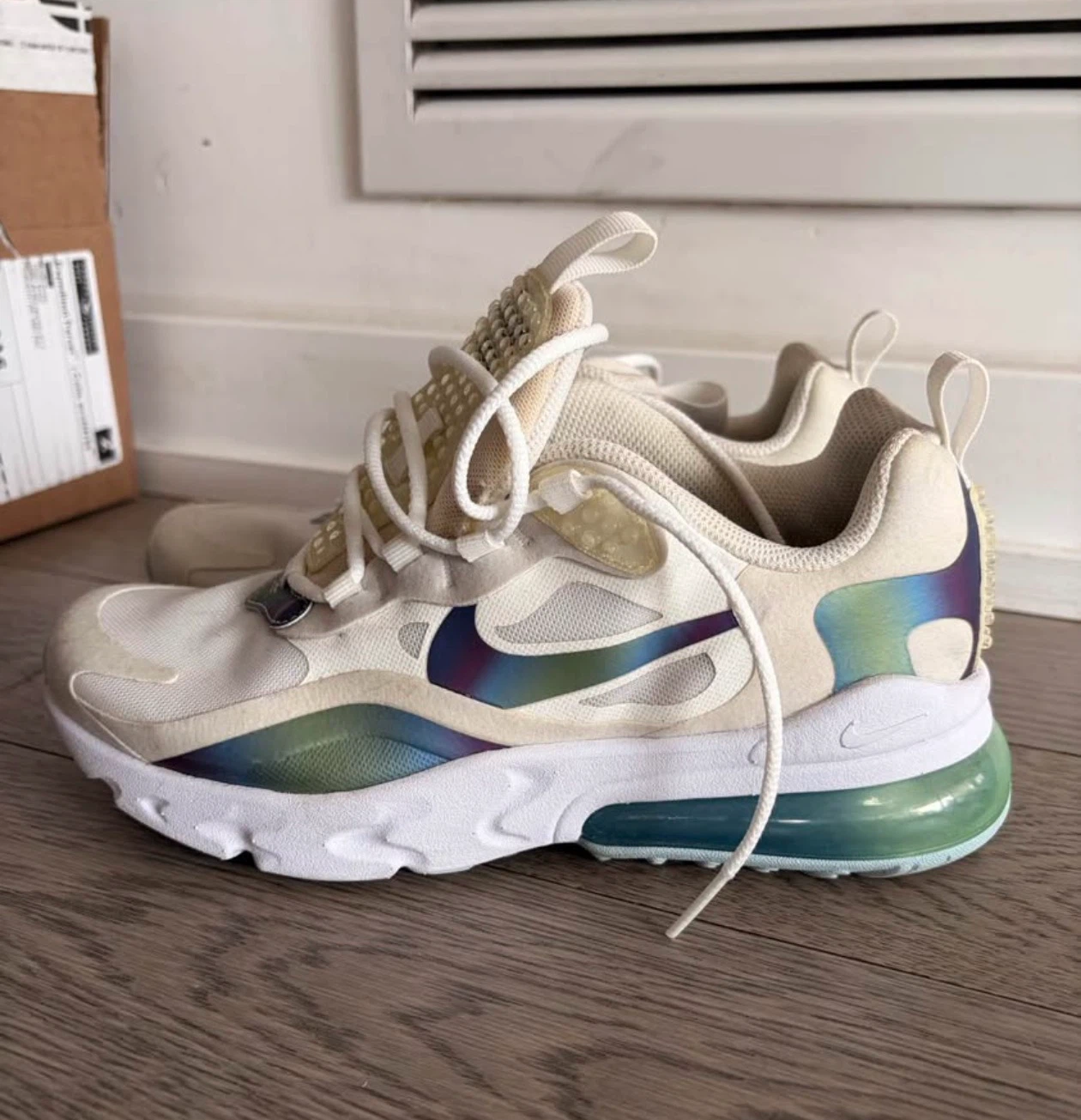Nike Air Max 270 Women's Shoes - photo 2