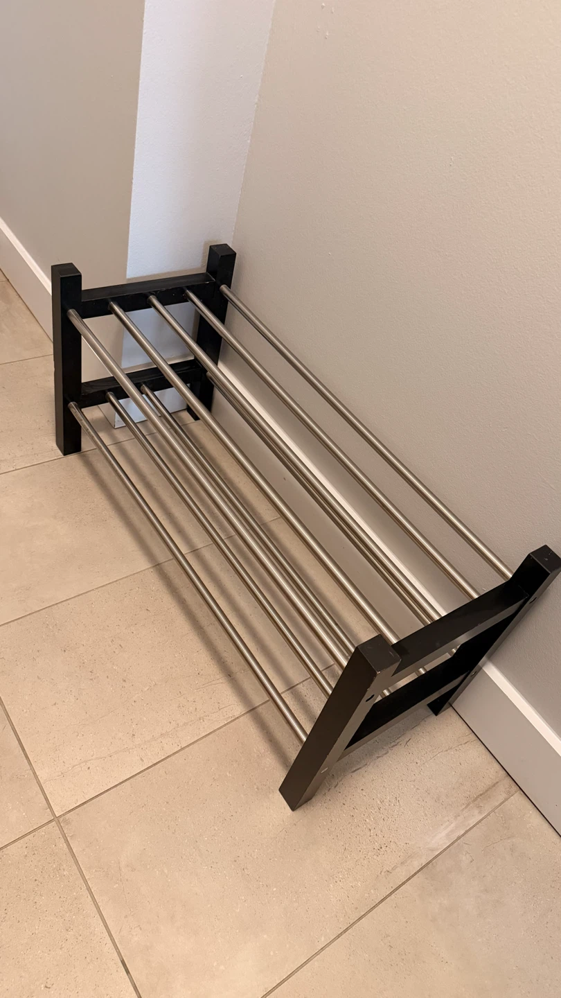 Shoe rack