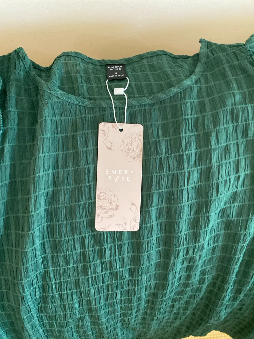 Emery Rose Smocked Green Top and Pants Set