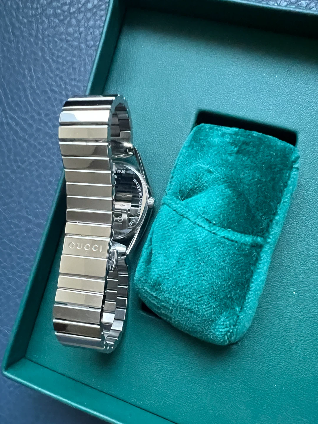 Gucci Watch - Women's Stainless Steel Bracelet Watch - photo 5