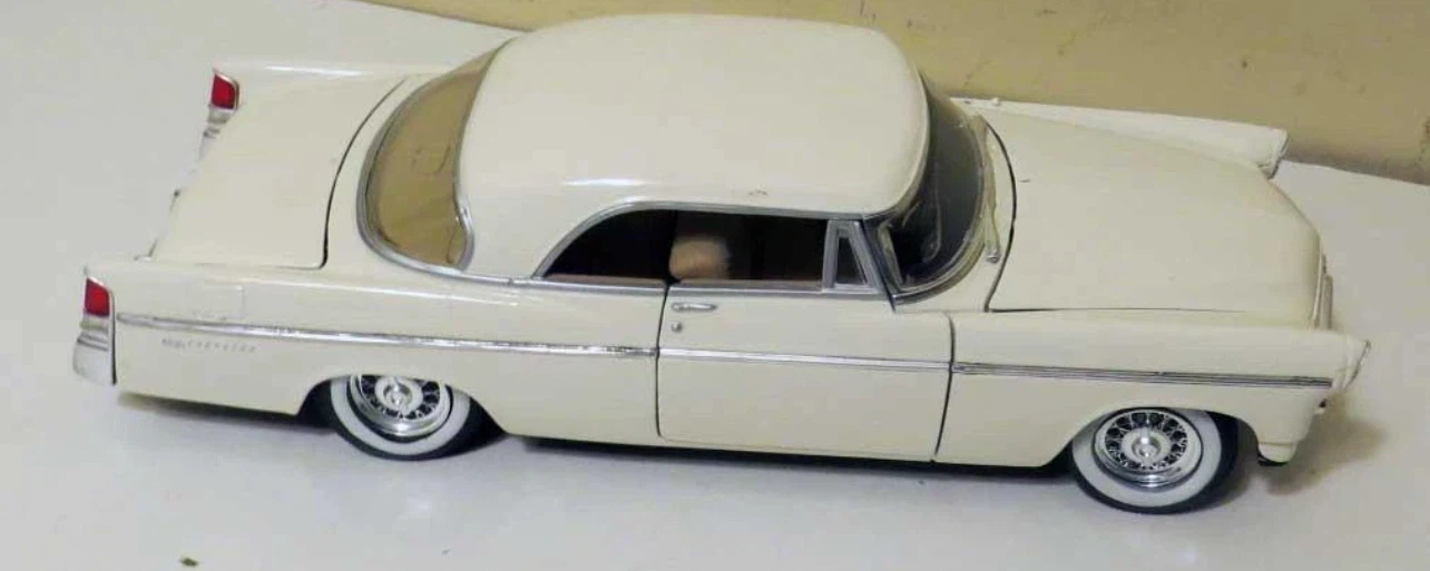 Model Car - White