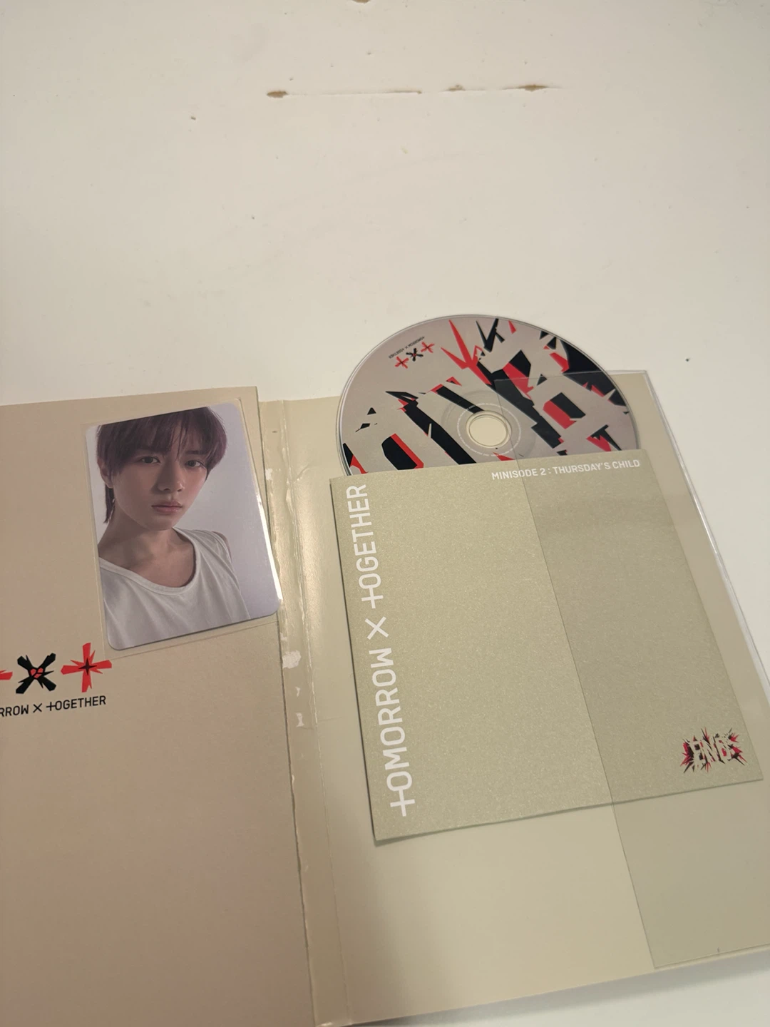 Tomorrow X Together (TXT) Thursdays Child Album - End Ver. - photo 4