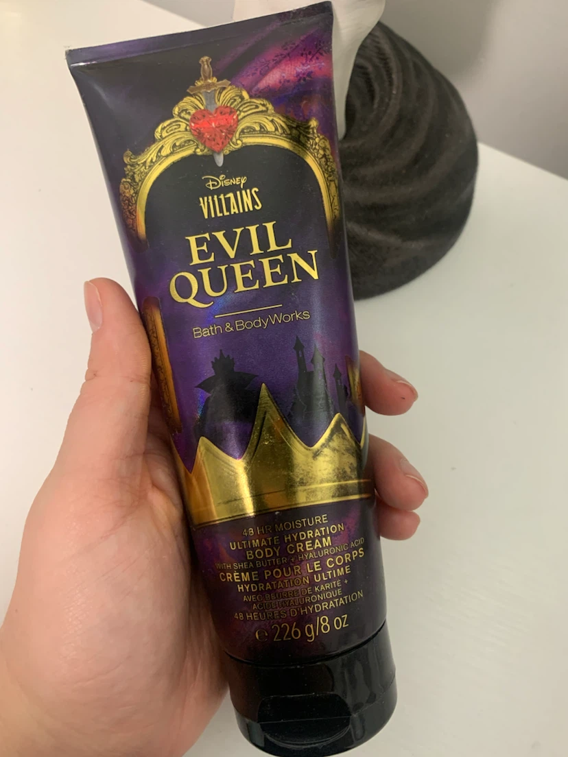 Bath & Body Works Evil Queen Candle Holder and Body Cream - photo 3