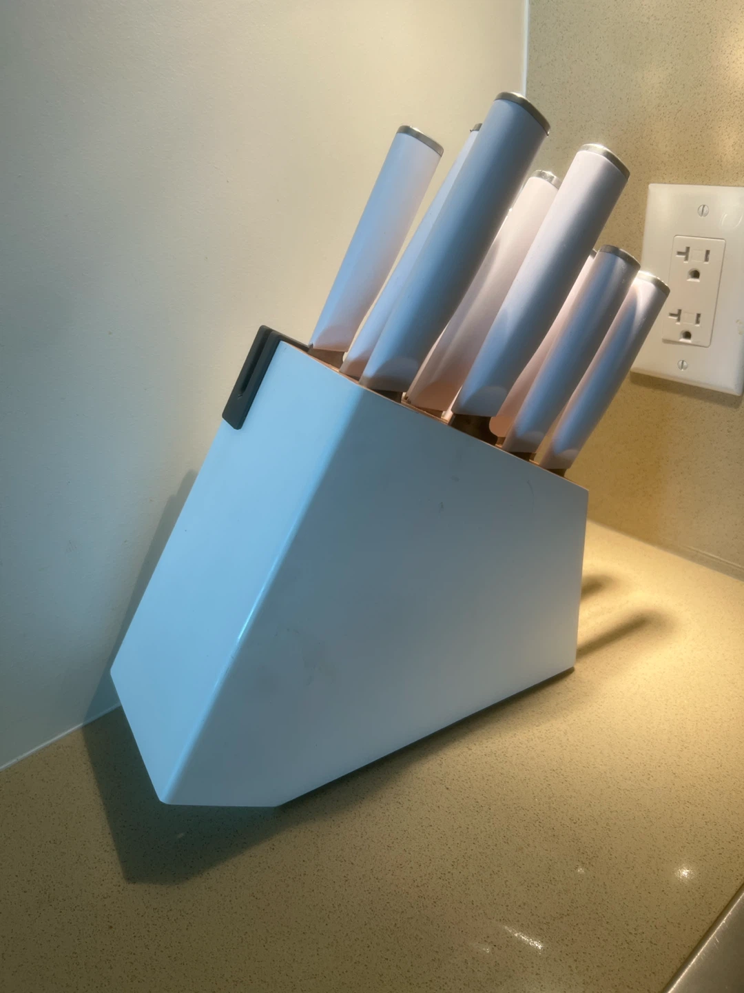 Moving sale Kitchen Aid White Knife Block