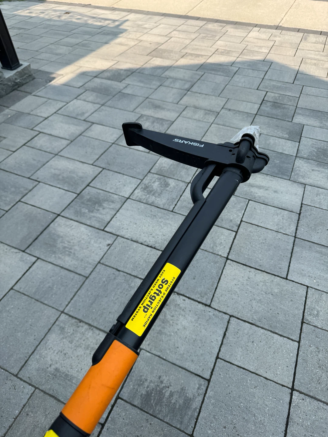 Fiskars Extendable Weed Remover