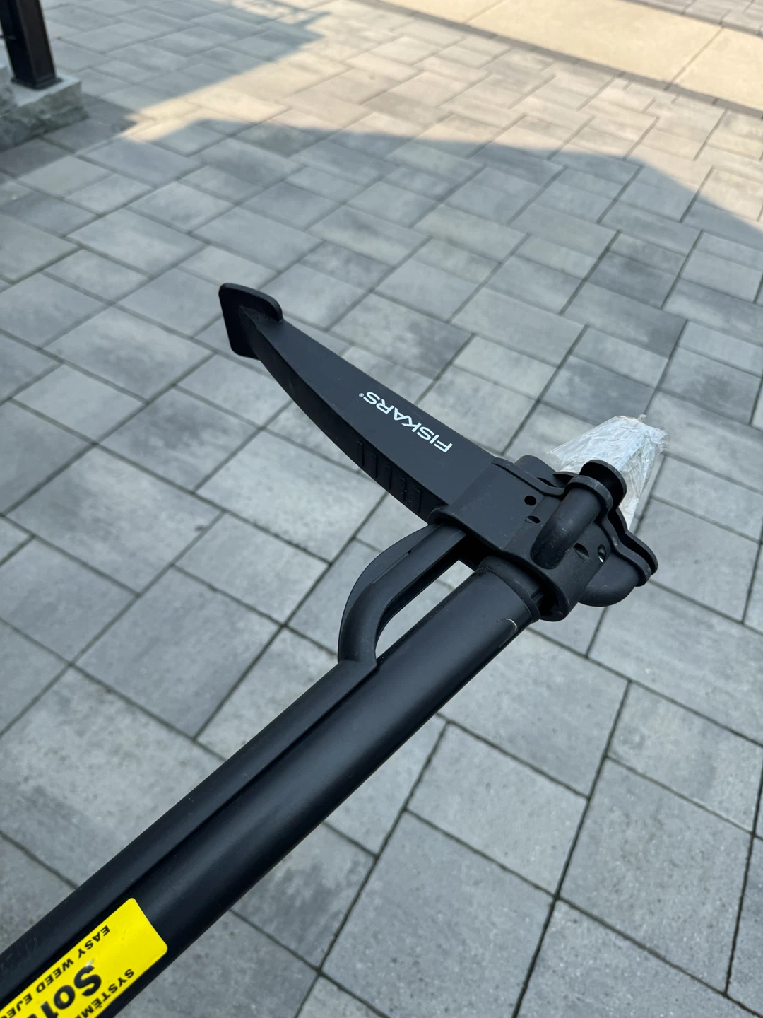 Fiskars Extendable Weed Remover - photo 2