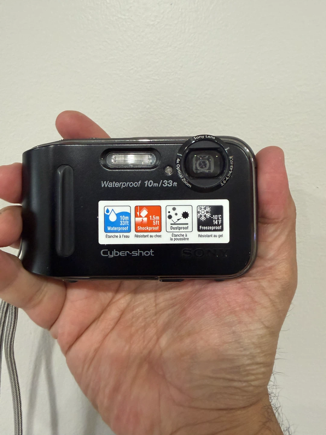 Sony Cyber-shot DSC-TF1 Digital Camera