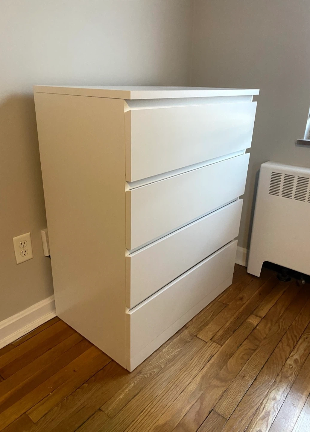 IKEA Malm 4 Drawer Dresser Chest White - photo 2