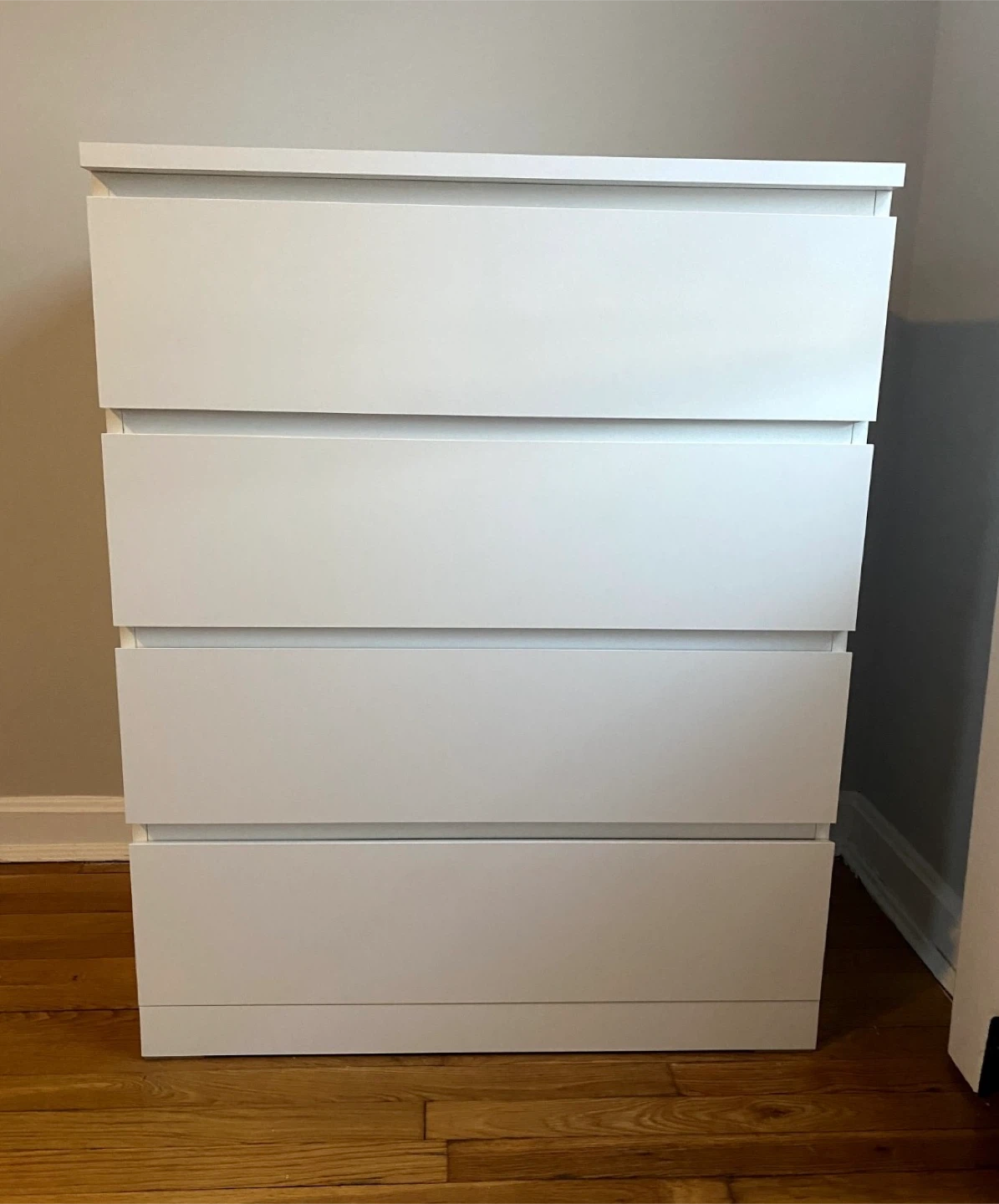 IKEA Malm 4 Drawer Dresser Chest White