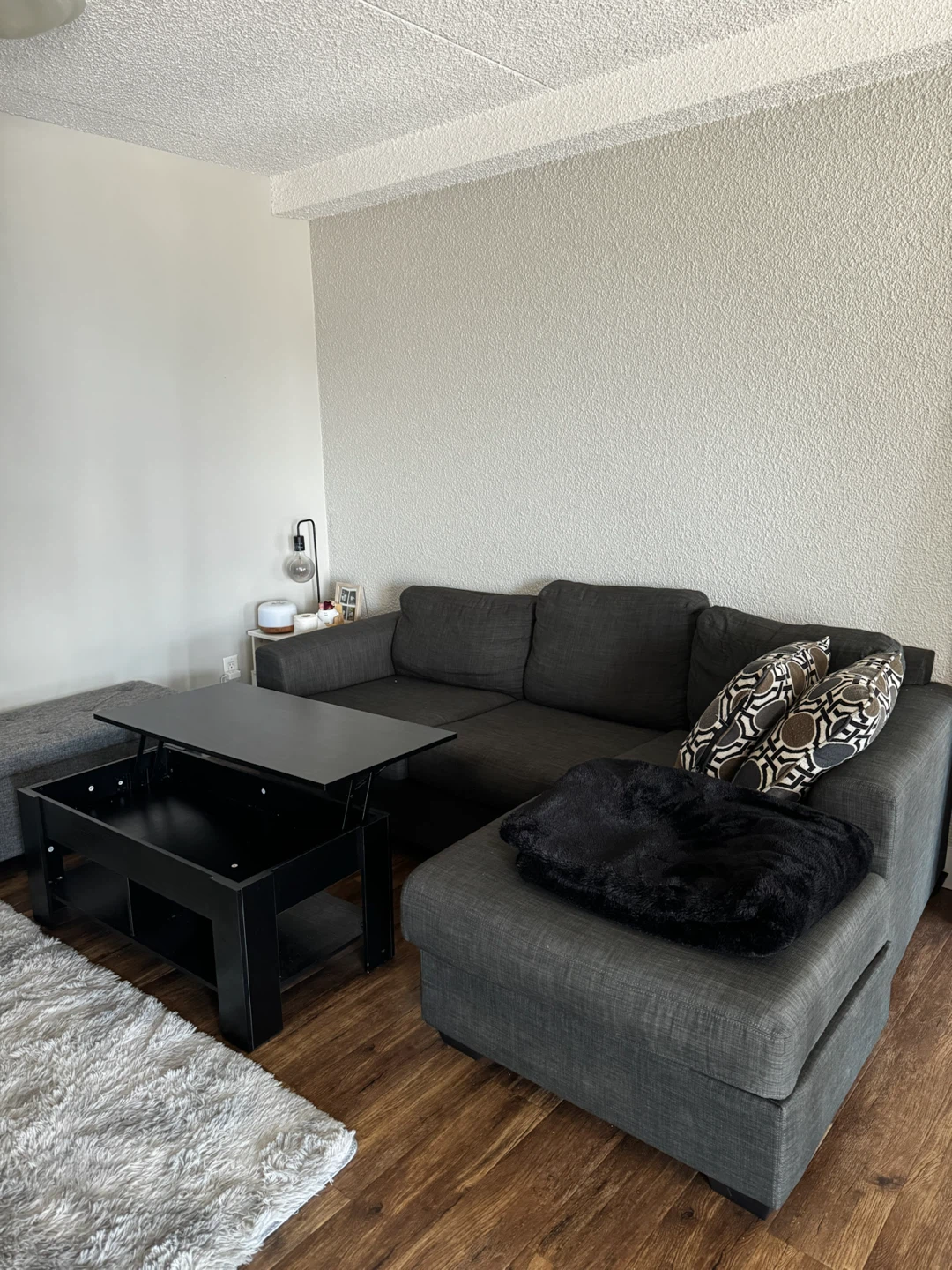 Holtville Chaise Sofa with Reversible Chaise