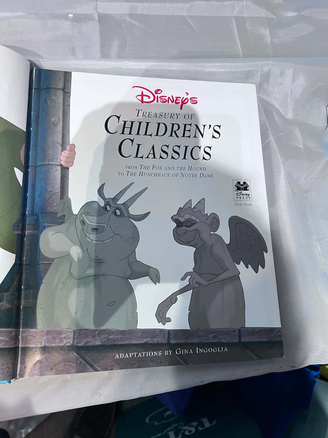 Disney's Treasury of Children's Classics Book