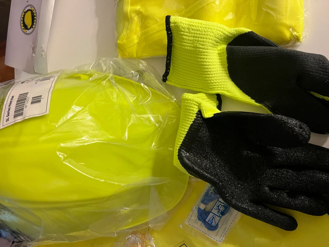 Safety Sacks High Visibility Work Kit - photo 4