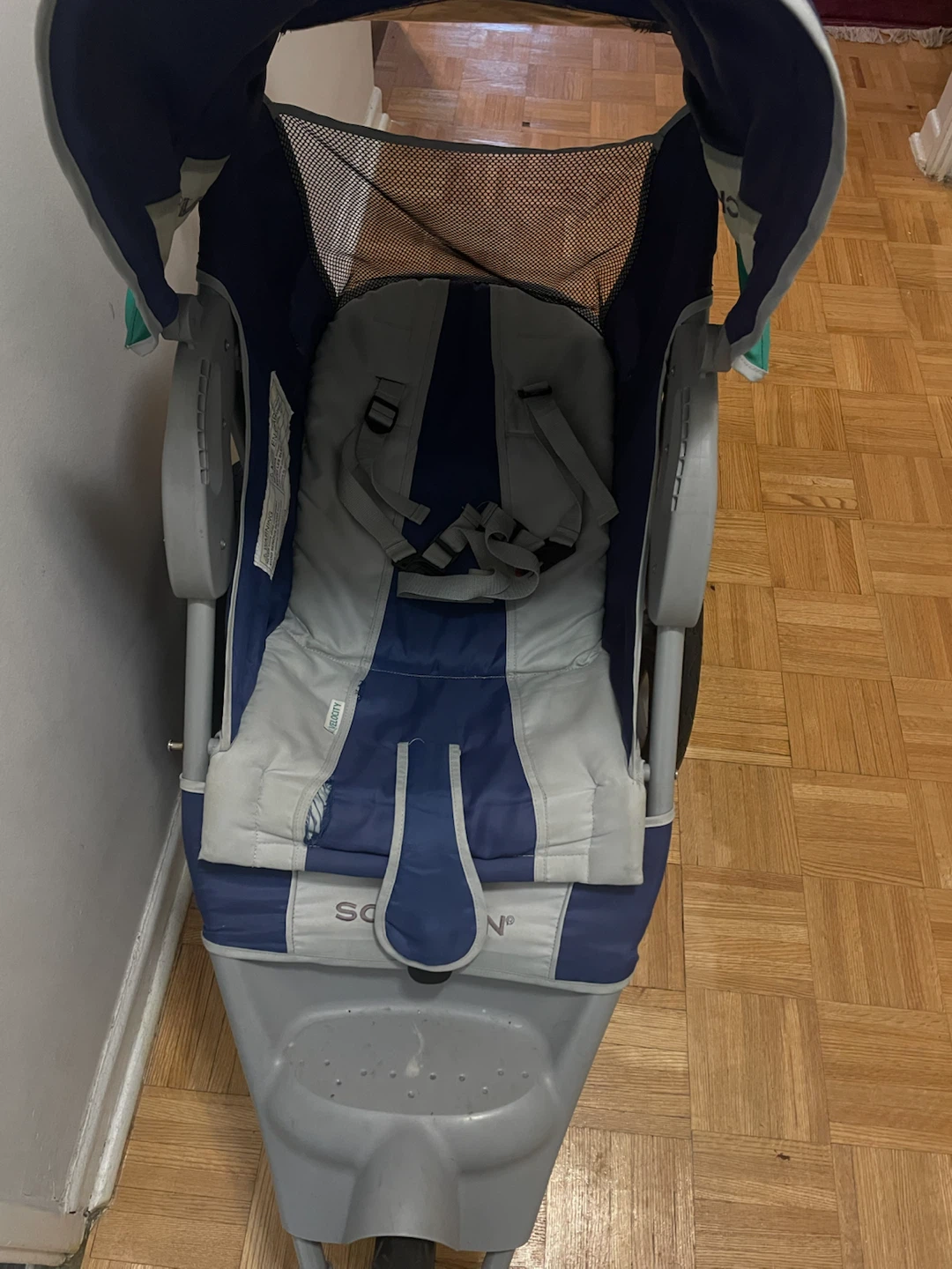 Schwinn Jogging Stroller - photo 2