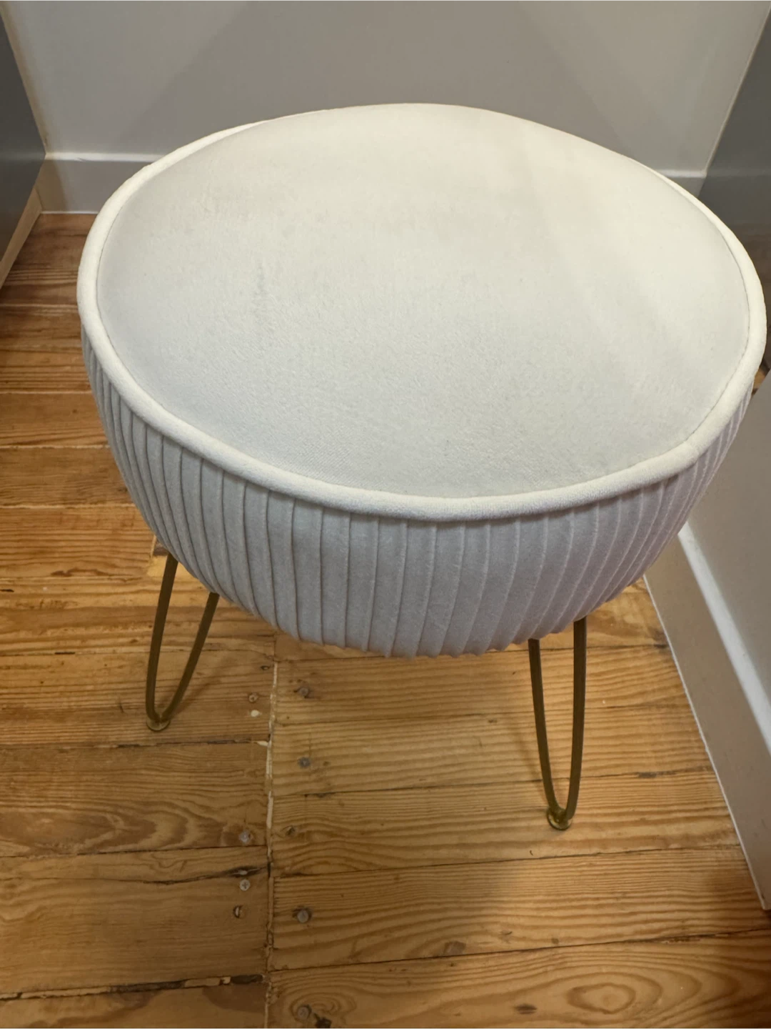 White Velvet Vanity Stool with Gold Legs