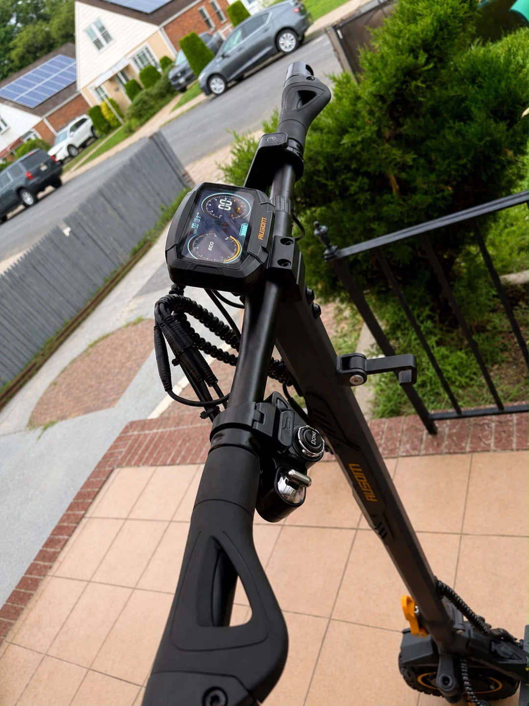 AUSOM SCOOTER