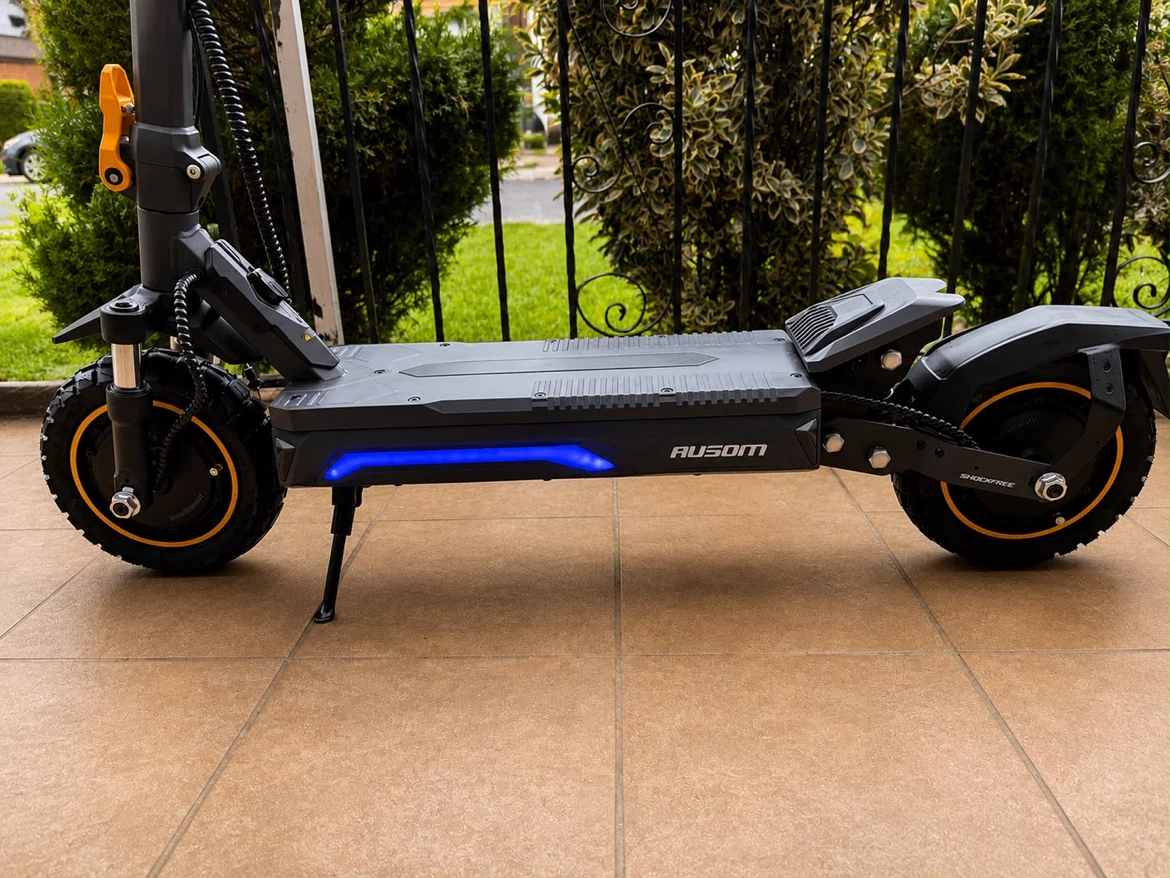 AUSOM SCOOTER - photo 4