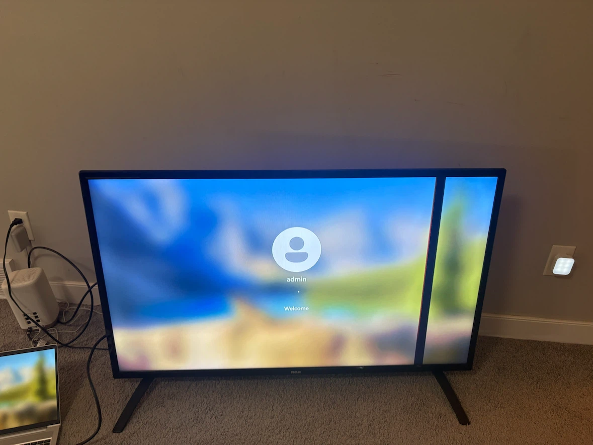 RCA Smart TV - photo 4