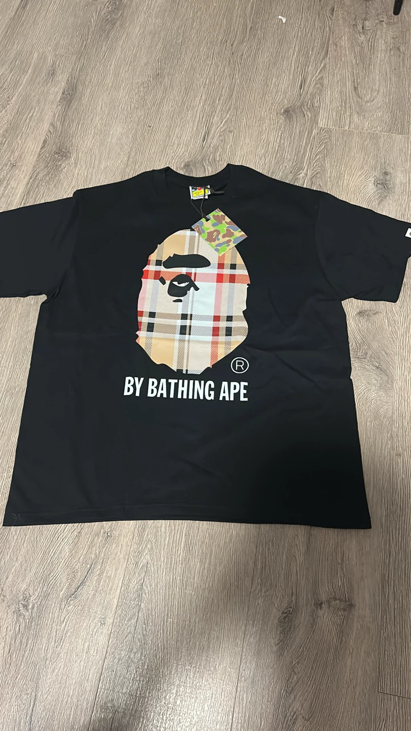 Bape tee shirt - photo 2