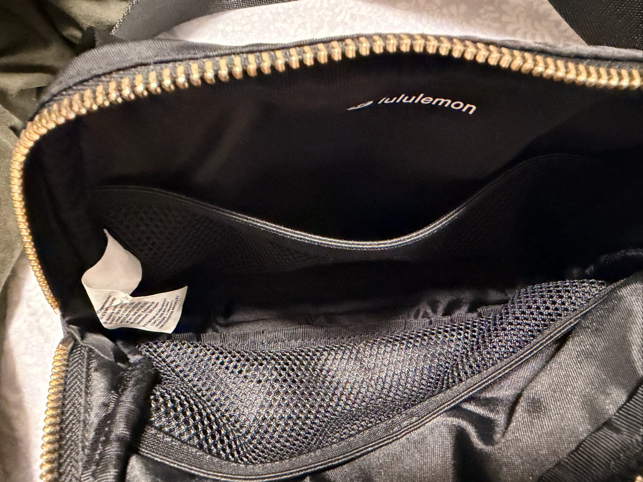 lululemon belt bag - photo 3