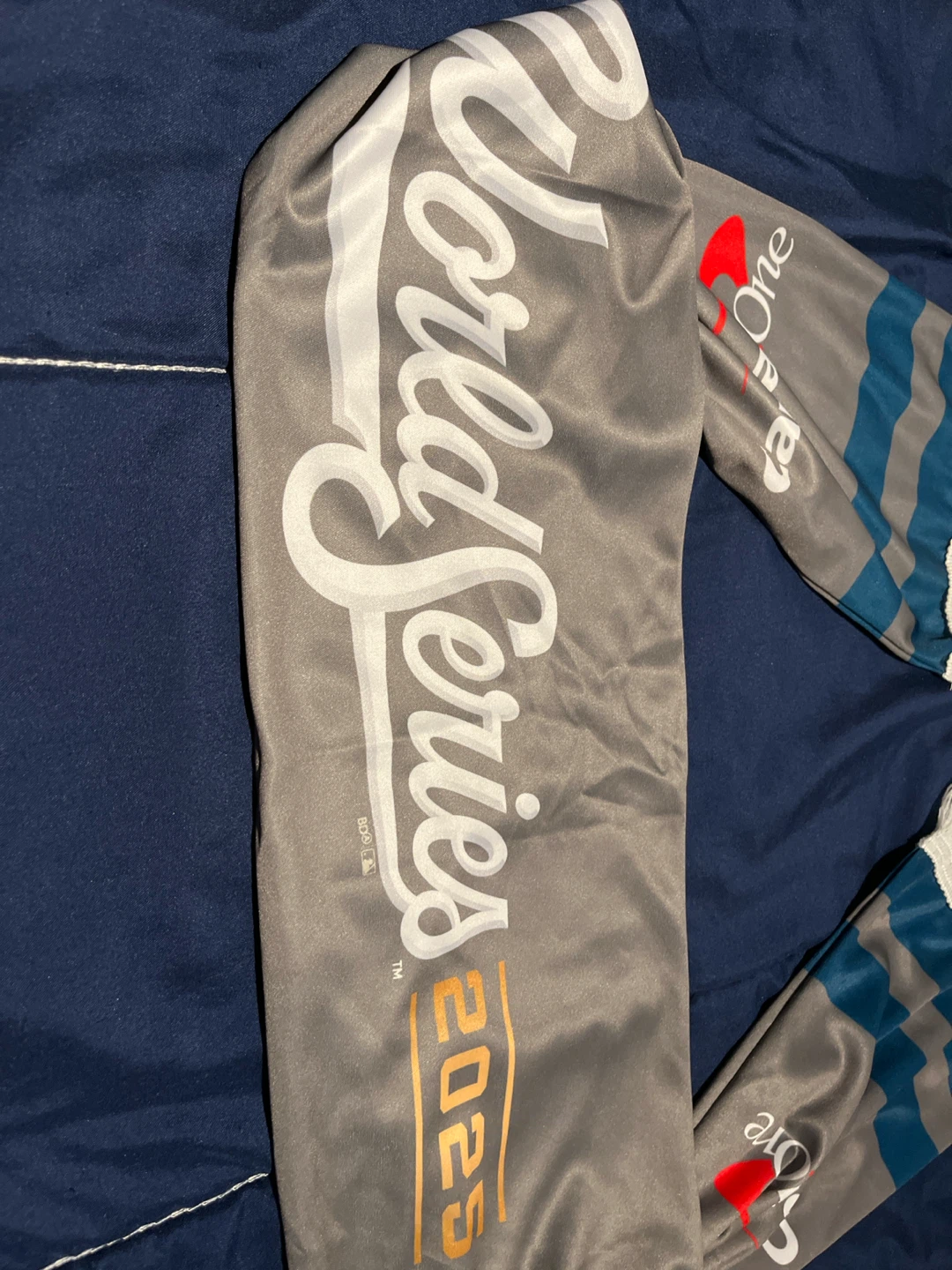 New— World Series 2025 Scarf - photo 2