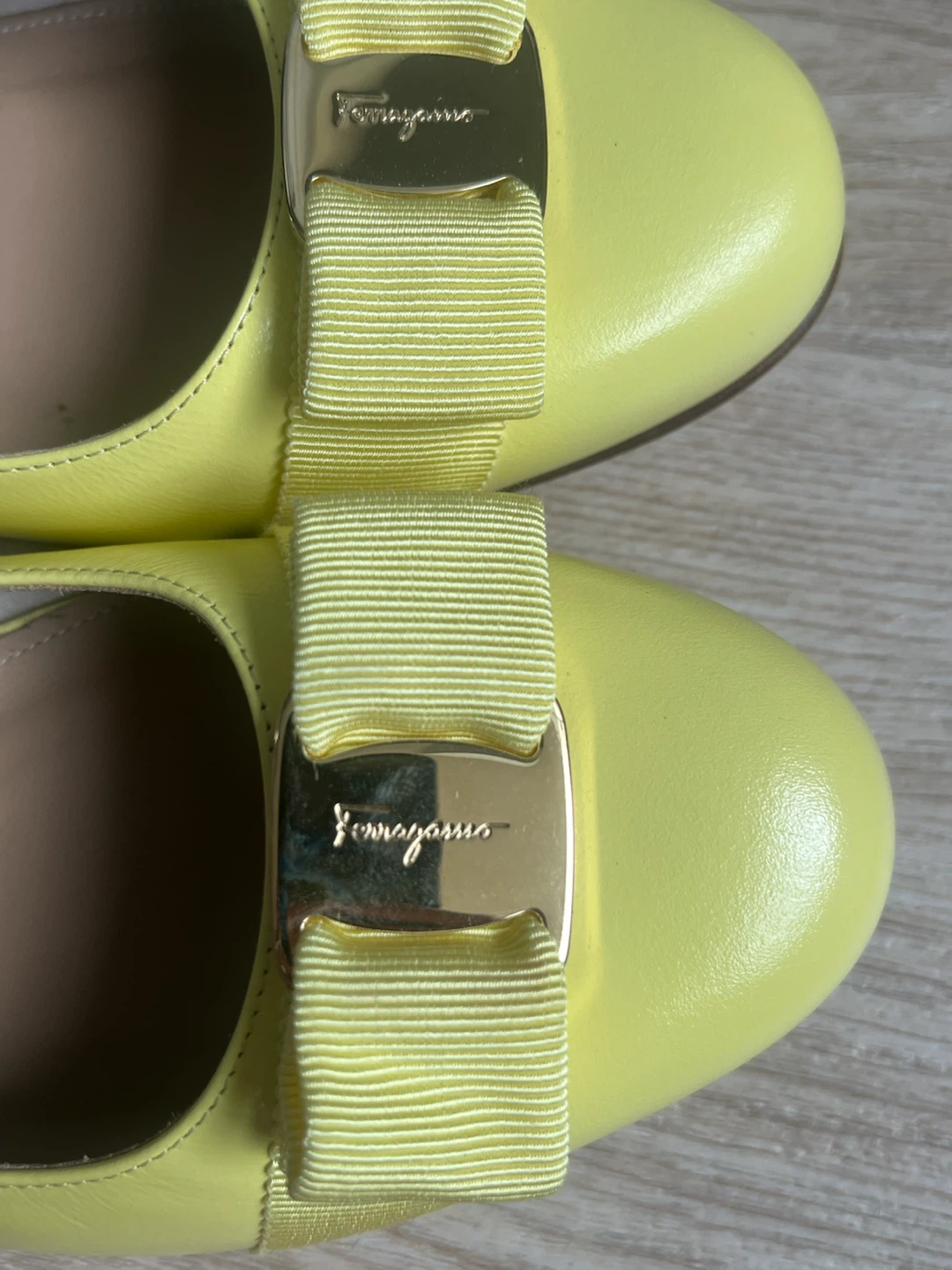 Salvatore Ferragamo Women's Yellow Ballet Flats Size 9 - photo 2