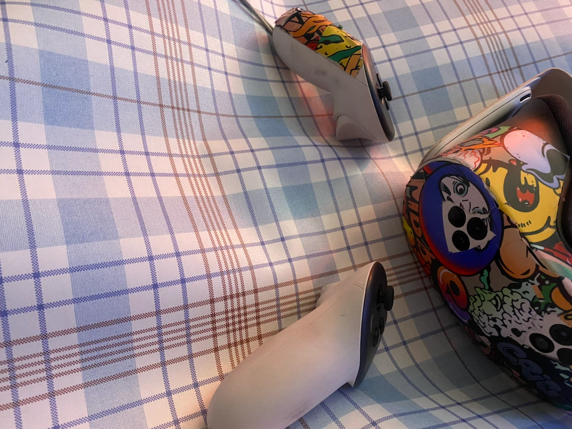 Meta quest 3 s custom sticker bomb wrap . - photo 2