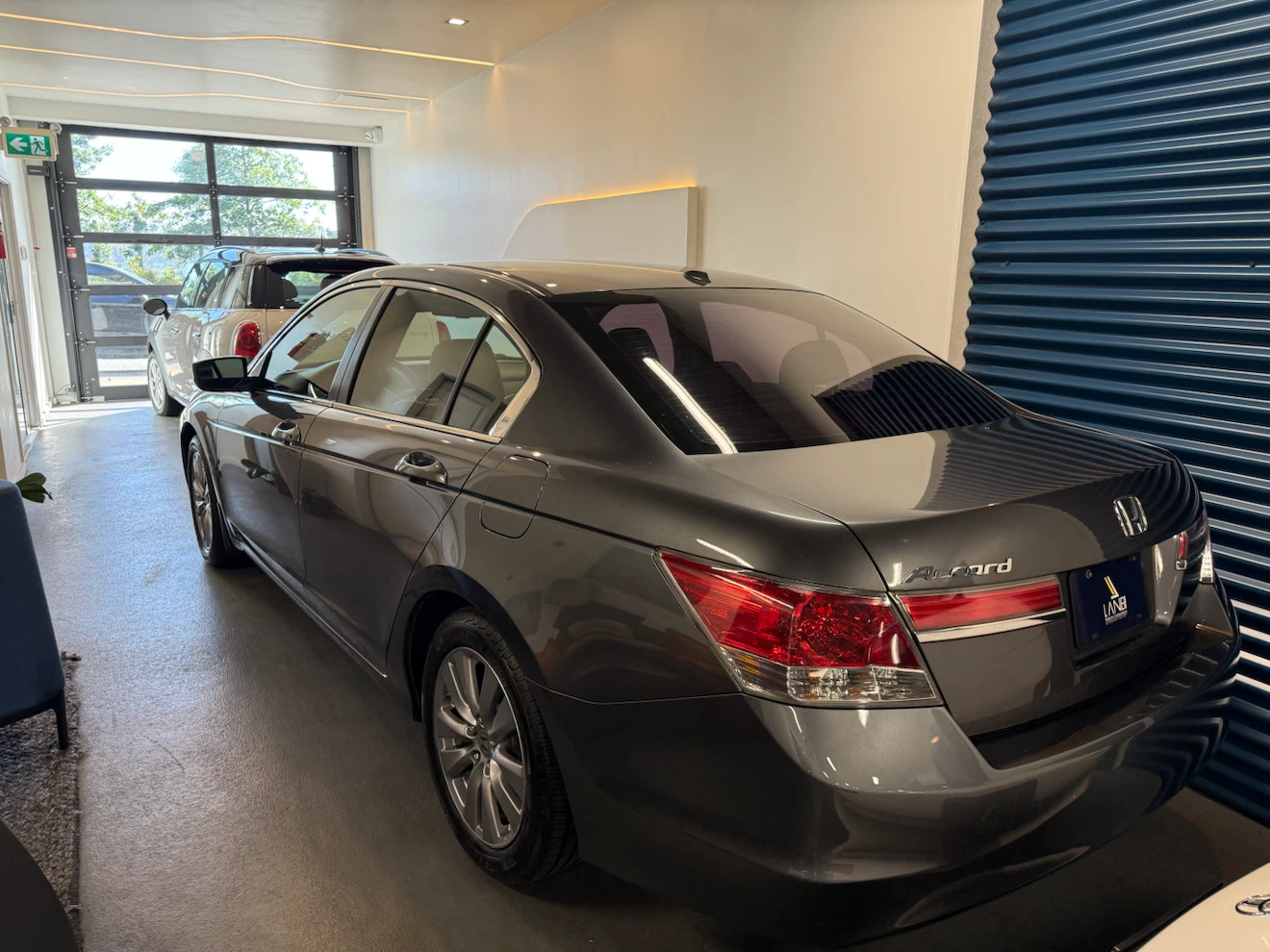 2011 Honda Accord EXL - photo 2