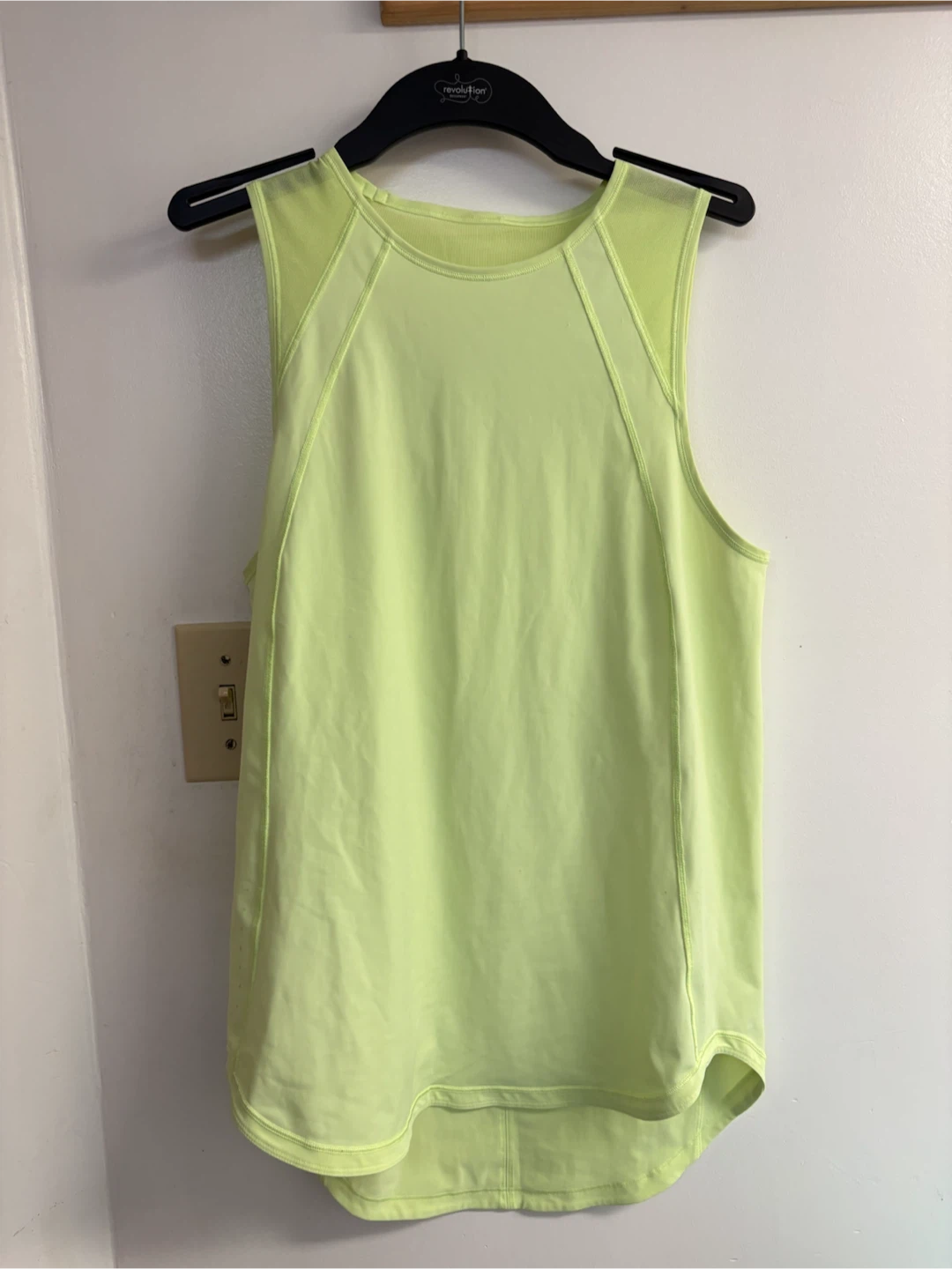 Lululemon Tank Top - Neon Yellow - photo 2