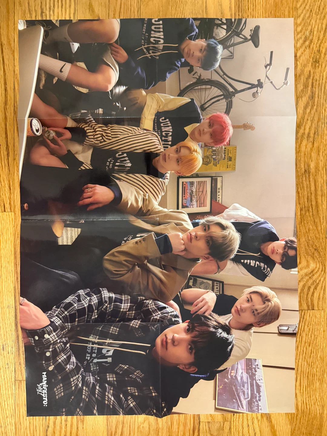 Enhypen Manifesto: Day 1 Album - J Ver. - photo 3
