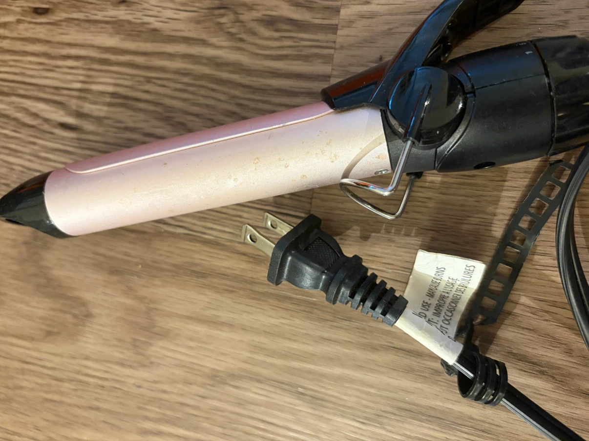 Qui Beauty Curling Iron Wand - photo 3