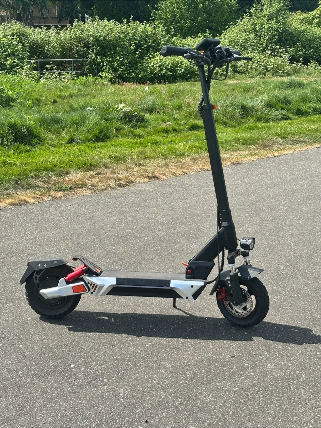 Electric Scooter - photo 2