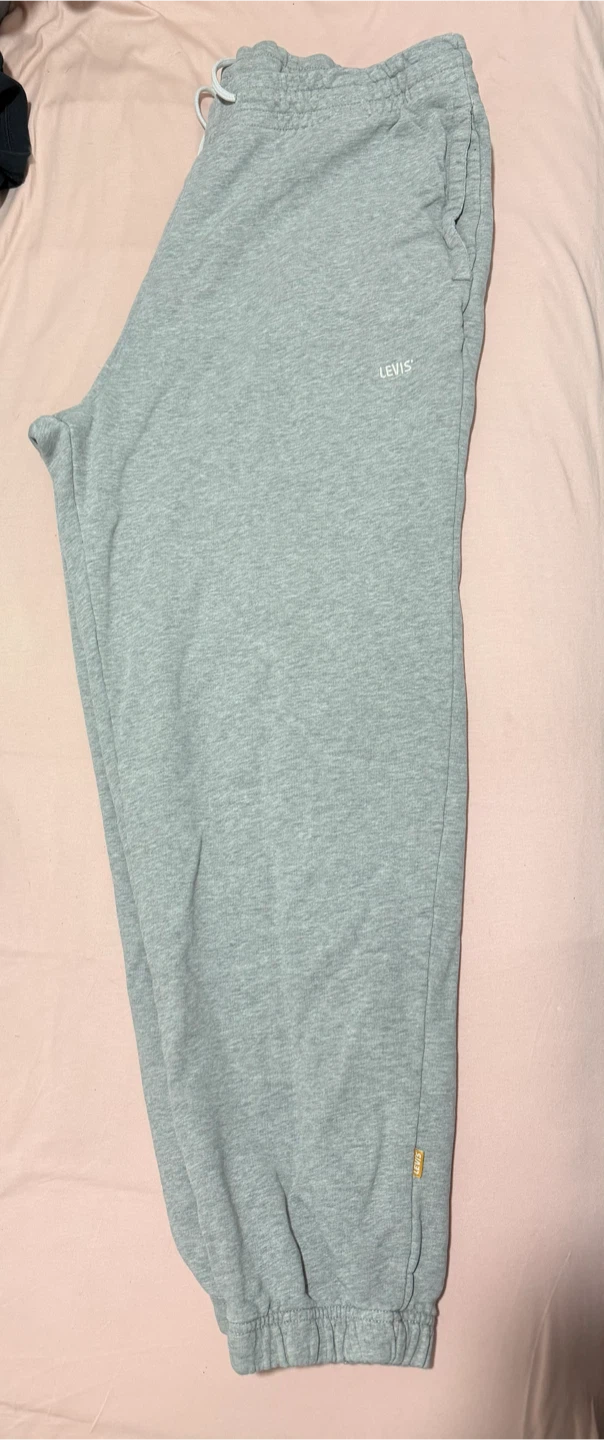 Levi's Gold Tab Grey Sweatpants and Hoodie Set - photo 3