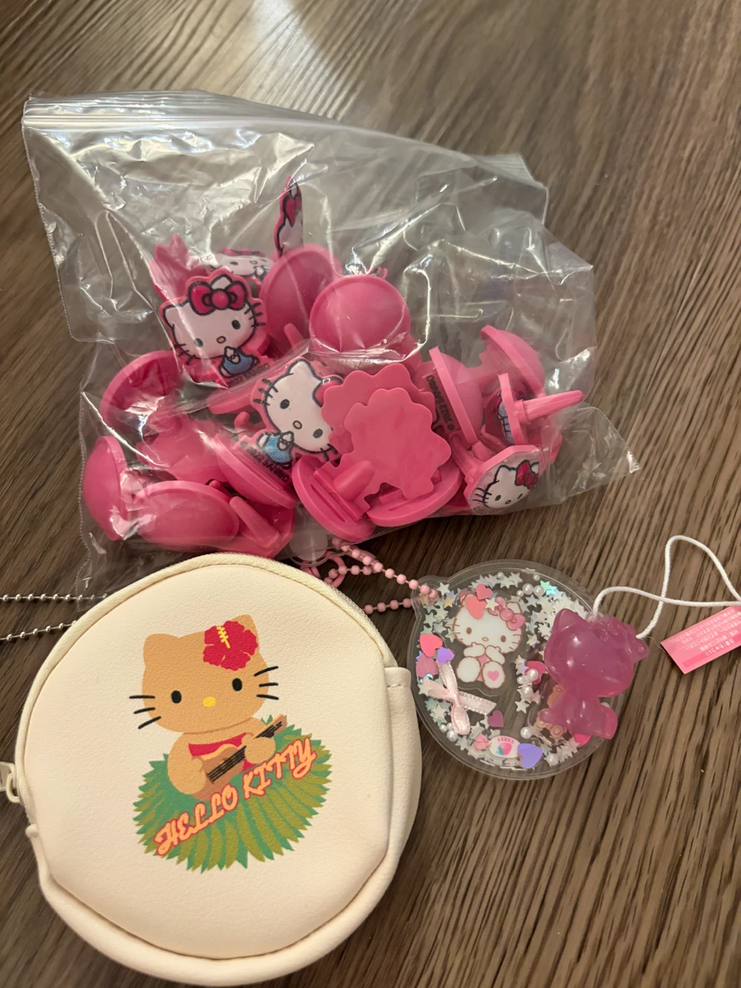 Hello Kitty Coin Purse & Accessories
