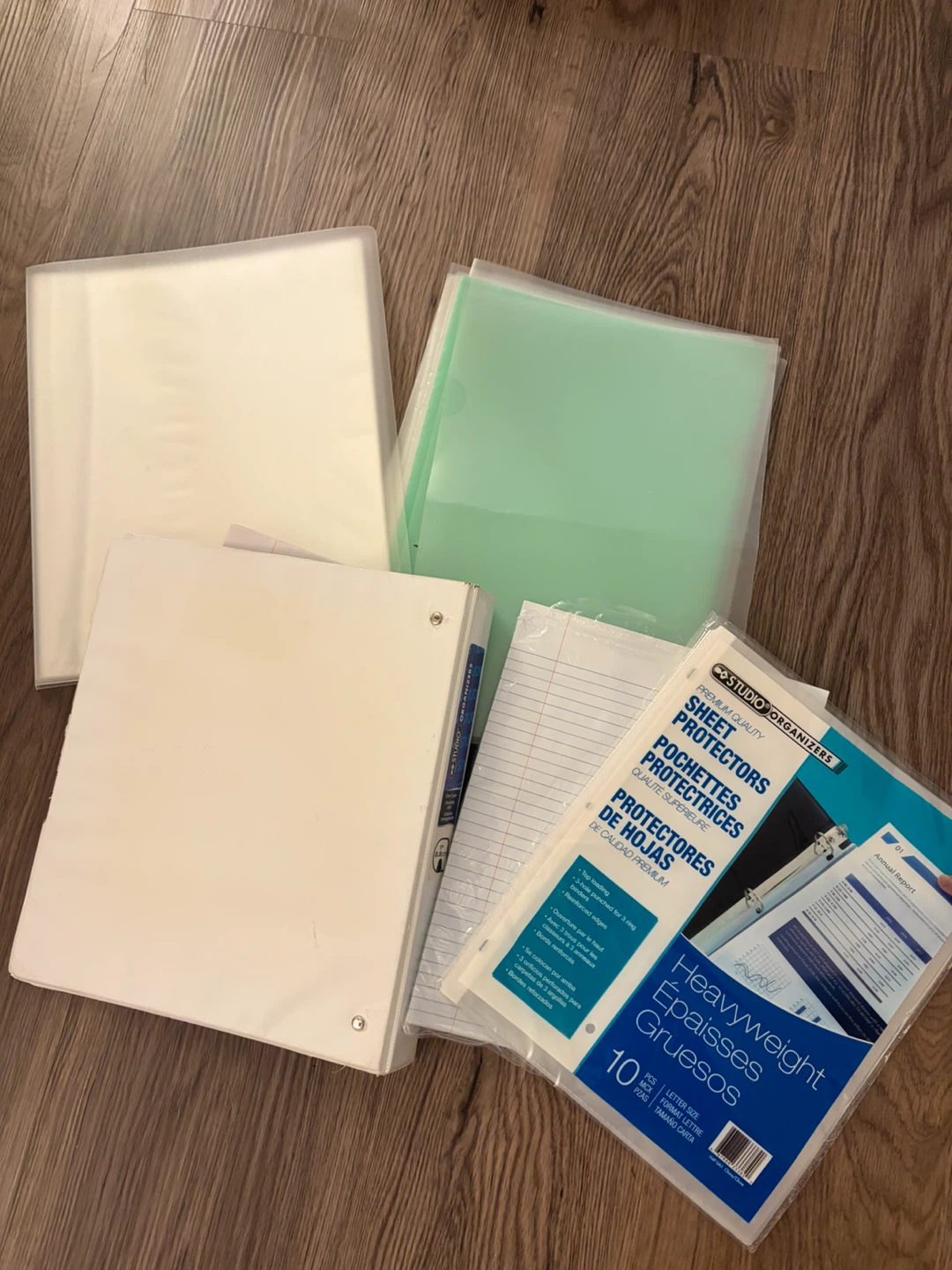 Studio Organizers Binder and Sheet Protectors