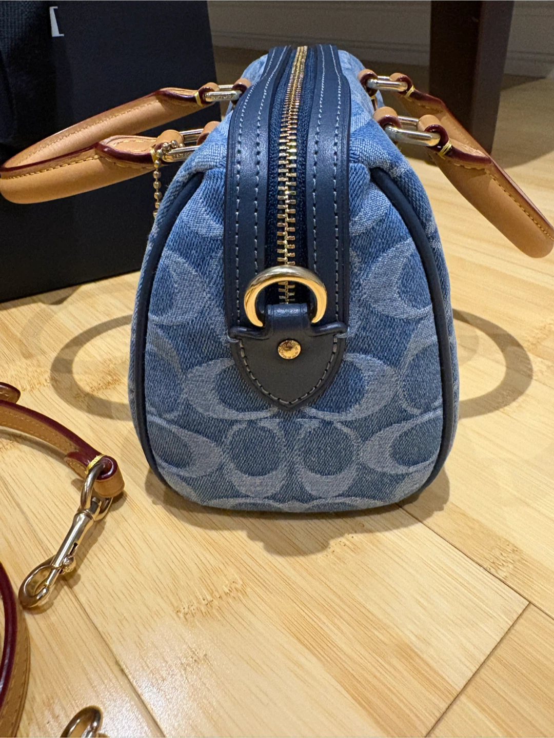 (AUTHENTIC-BRAND NEW) Coach Signature Denim Mini Rowan - photo 5