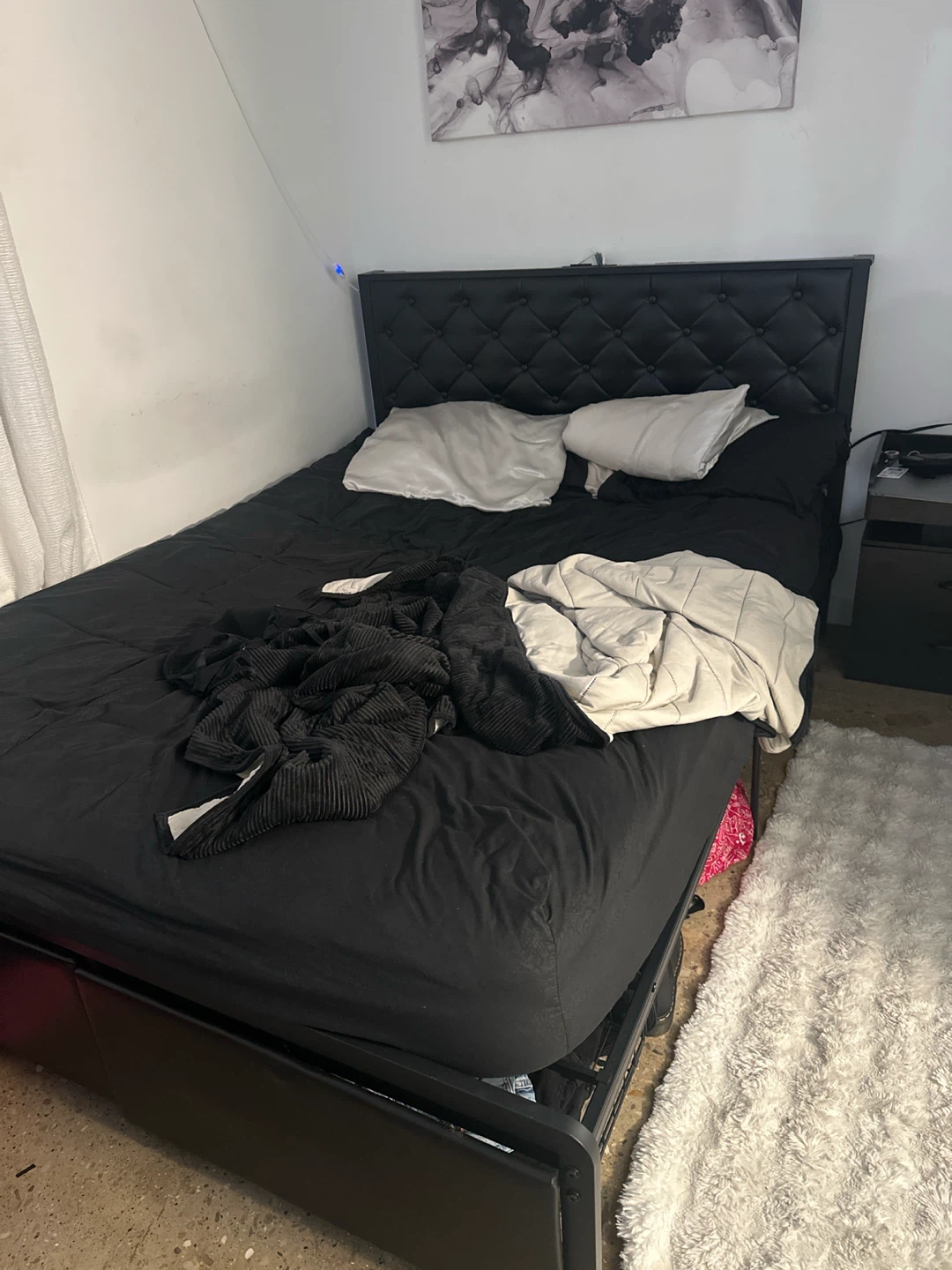 Bed with usb port
