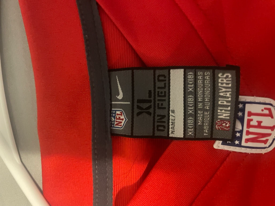 Nike Patrick Mahomes Kansas City Chiefs NFL Jersey XL - photo 2