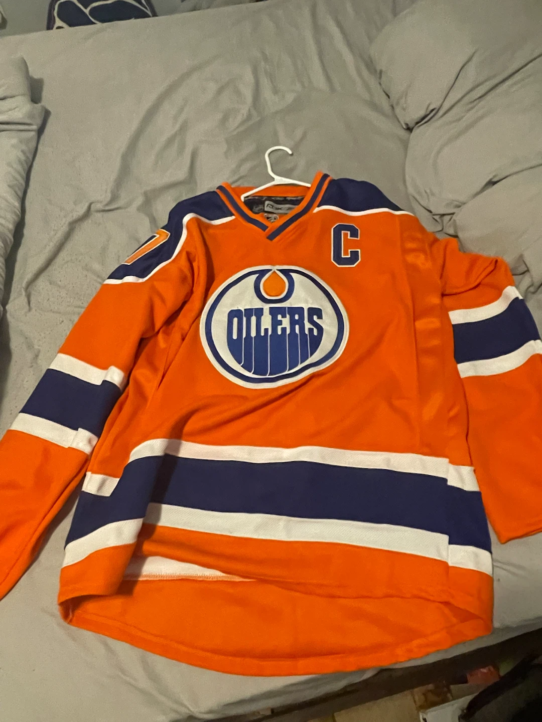 Edmonton Oilers McDavid CCM Jersey Size 52
