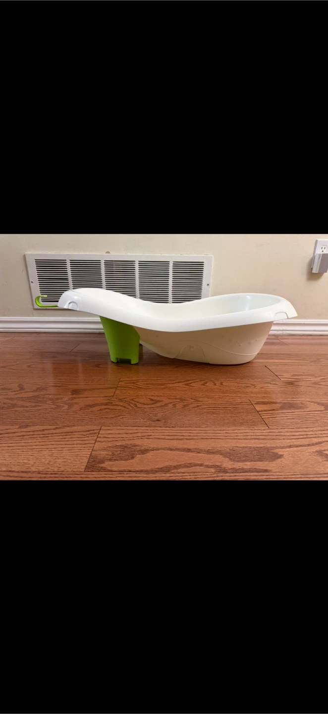 Baby BathTub with Comfortable Lean-Back Chair - photo 4