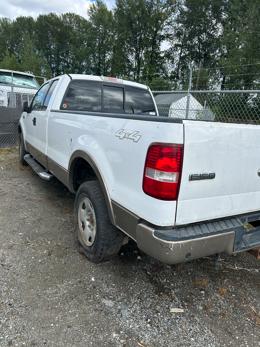 Ford F-150 4x4 Pickup Truck - photo 5